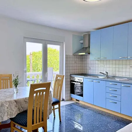 Appartement Near In Soline-insel Krk 42629 *