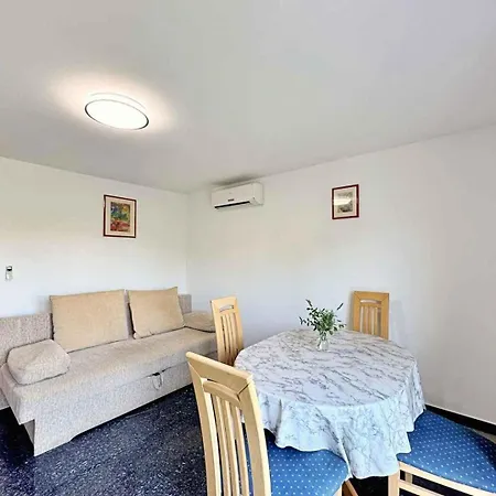 Appartement Near In Soline-insel Krk 42629 *